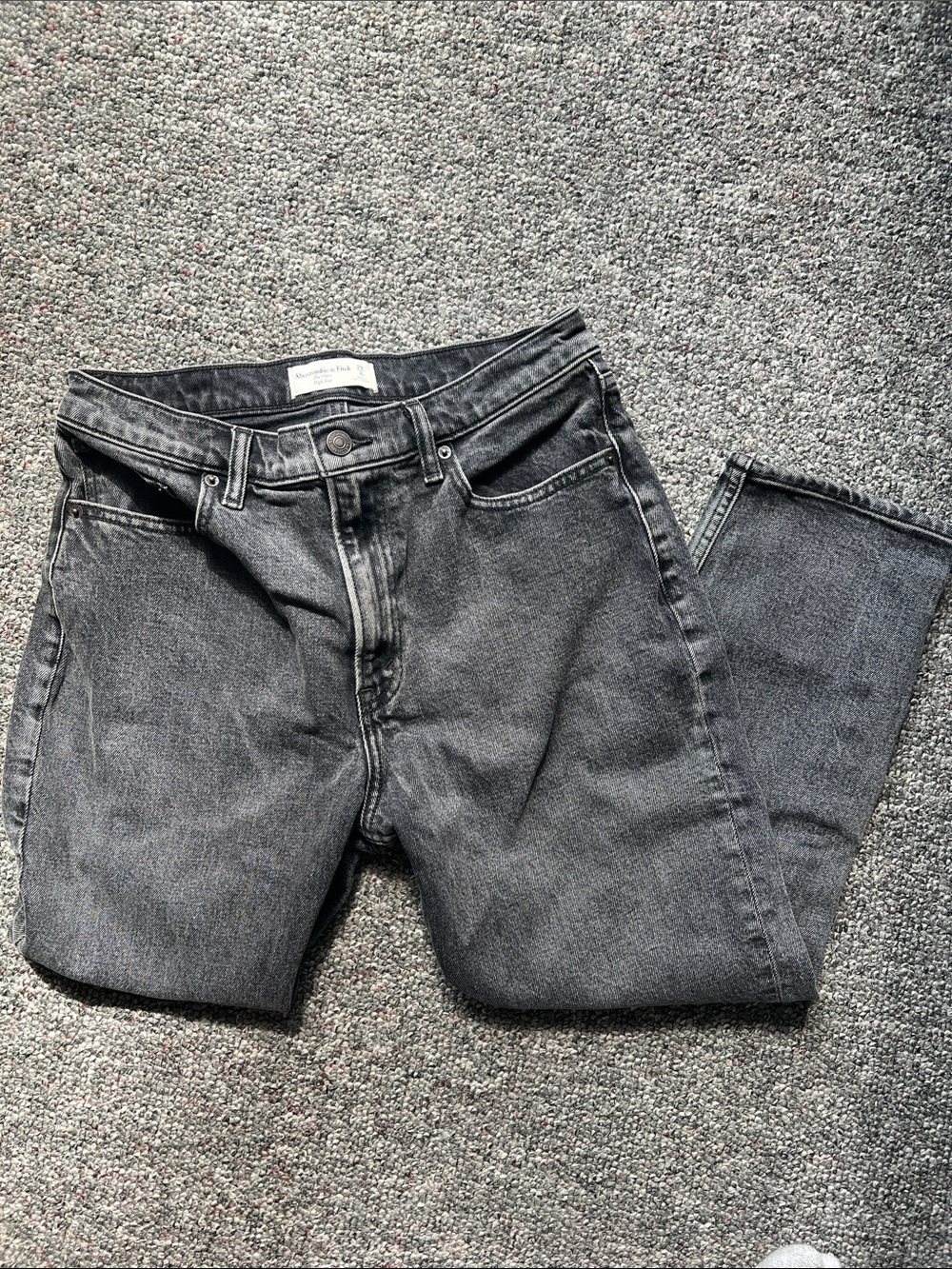 Abercrombie & Fitch Mom Jeans